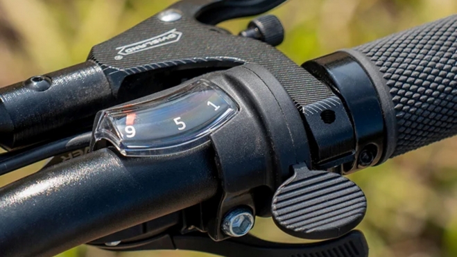 2 titan 2025 walk assist1