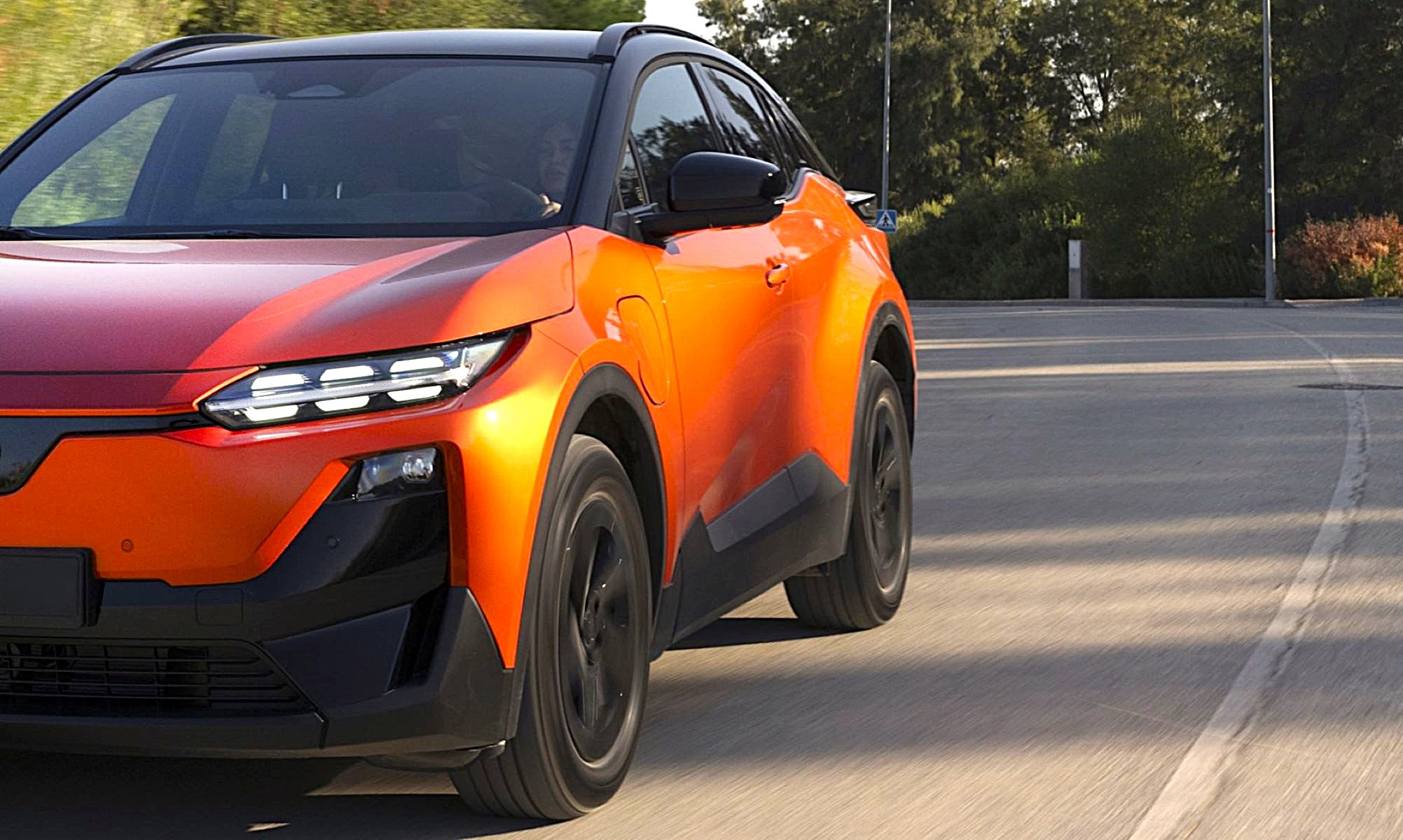 El último SUV de Subaru, 'gemelo' de un Toyota, llegará a España a lo largo de 2026 con hasta 482 km de autonomía.