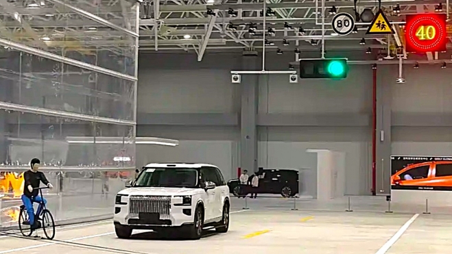 Geely centro de pruebas 241.780.000 € Volvo cinco récords mundiales al mayor centro pruebas seguridad mundo