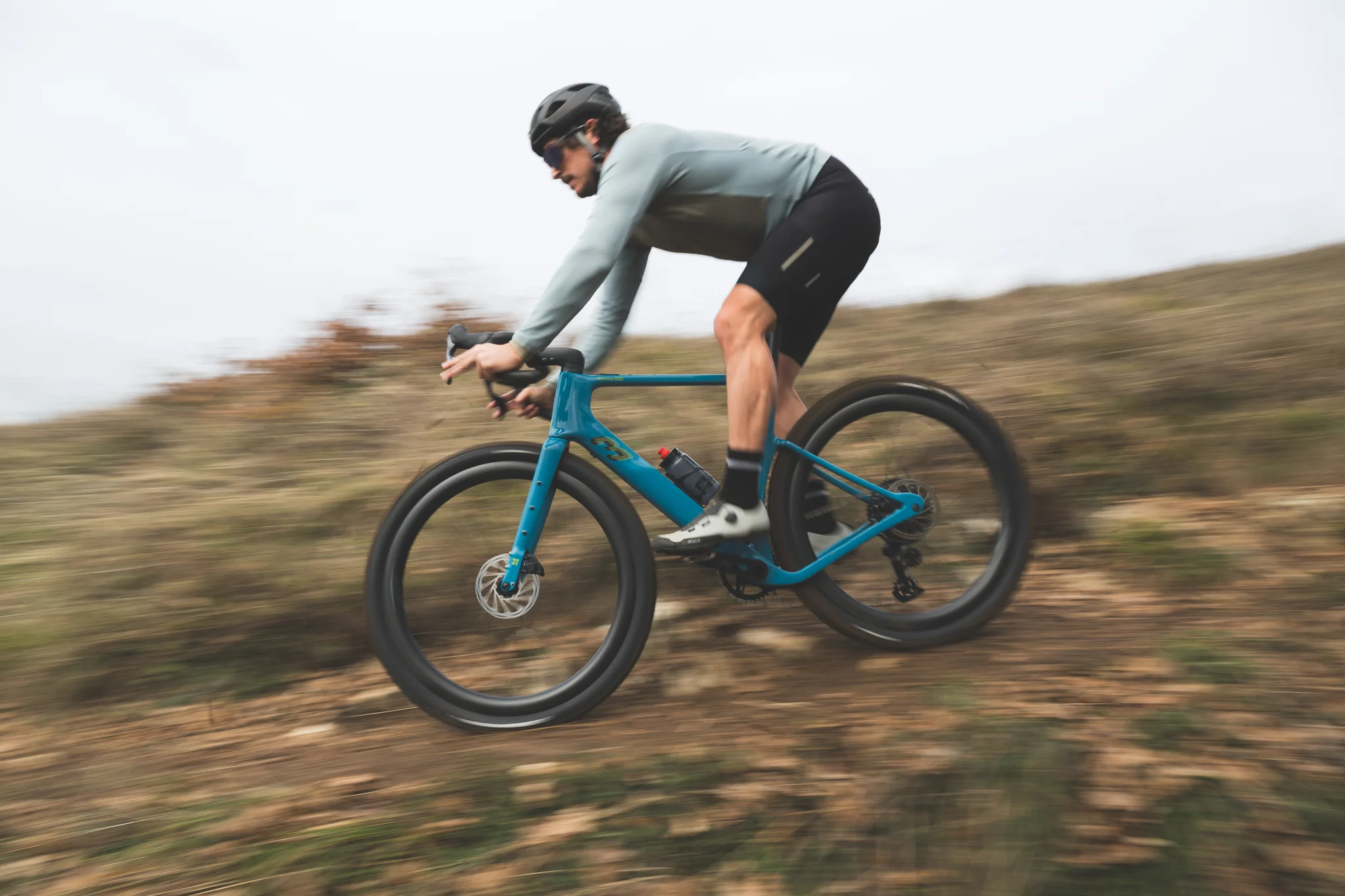 Un comportamiento totalmente parejo al de una bicicleta sin motor (Foto: 3T Bikes).