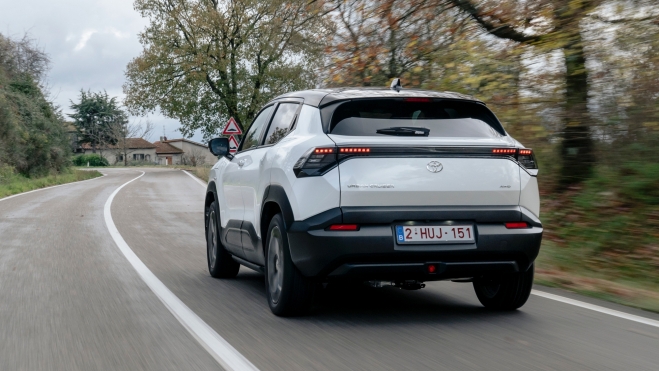 Toyota Urban Cruiser Trasera