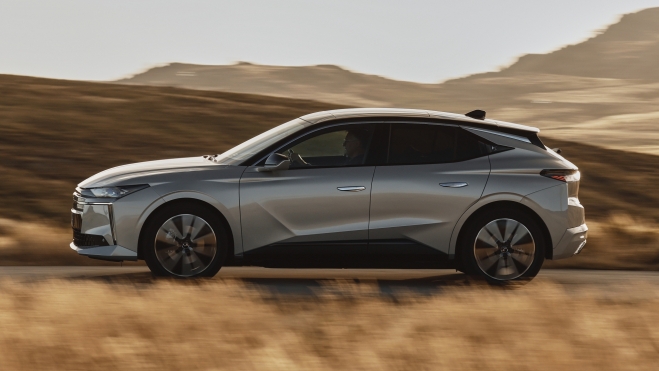 DS N4 E TENSE Lateral