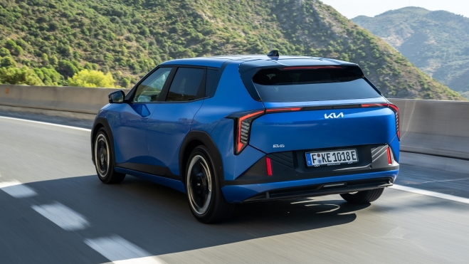KIA EV4 Trasera
