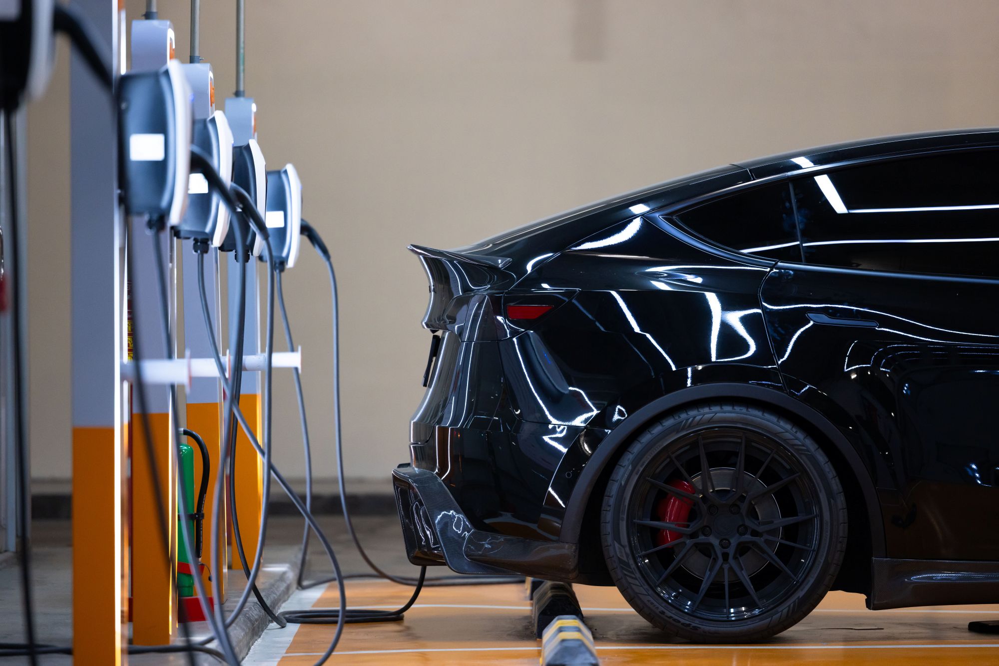 La carga rápida presenta algunos inconvenientes que la innovación tecnológica trata de paliar.