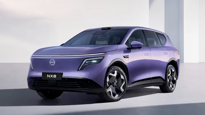 Nissan NX8 EREV Delantera