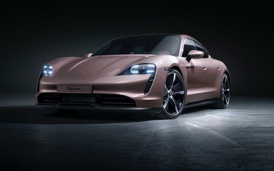  Porsche anuncia el precio del Porsche Taycan más accesible 