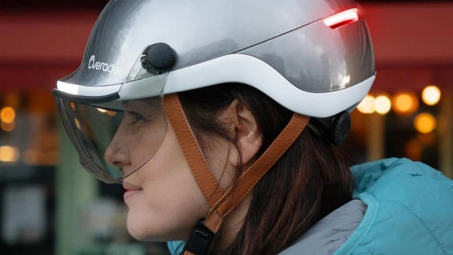 overade life casque velo lumineux avec clignotants 464781