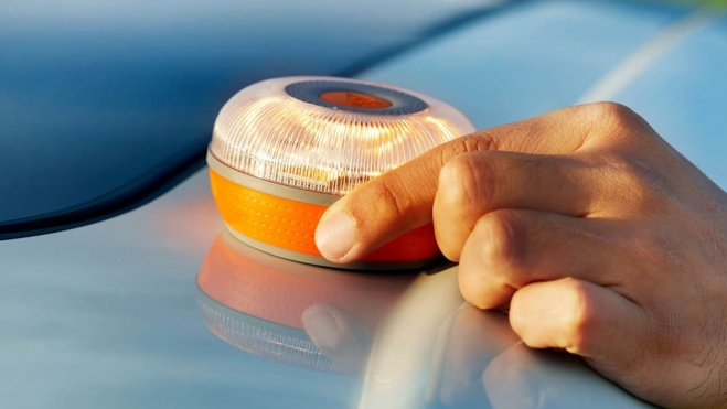 baliza v27 de la dgt 2