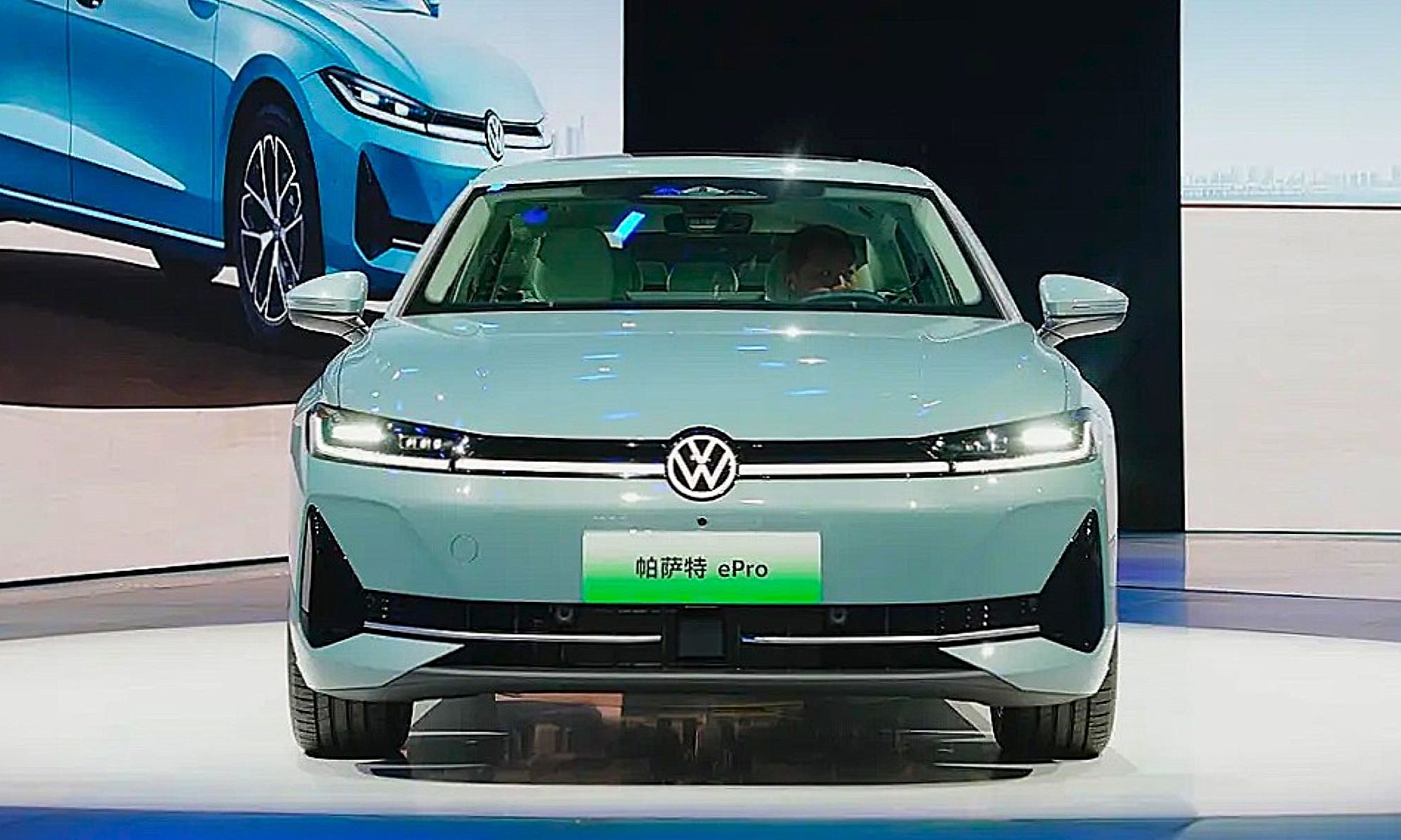 El Volkswagen Passat berlina se sigue fabricando en China como un híbrido enchufable. Y lo produce la matriz de MG.