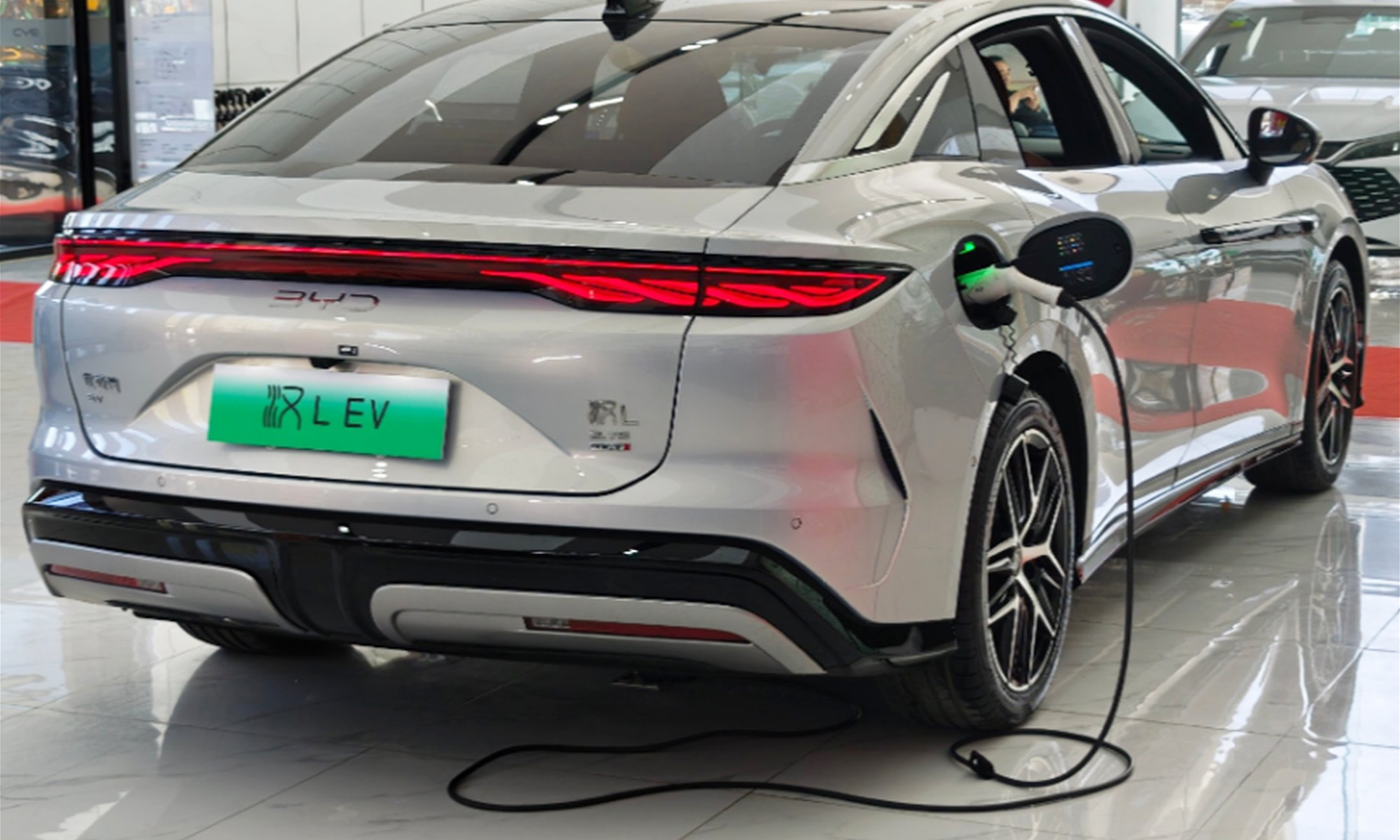 byd carga rapida 400 km 5 min video 1