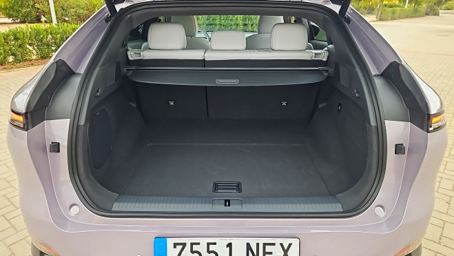 Xpeng G6 4.131 € más barato que un Tesla Model Y, 487 CV y 510 km de autonomía (6)