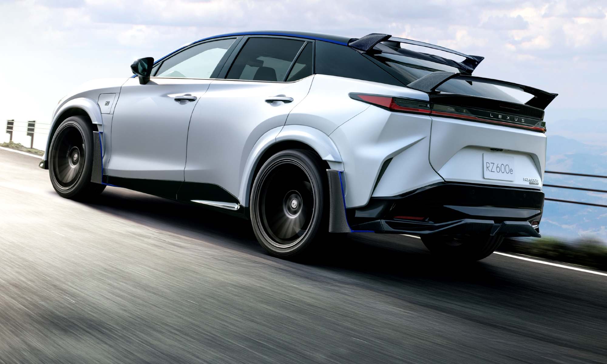 Lexus RZ 600e F SPORT Performance