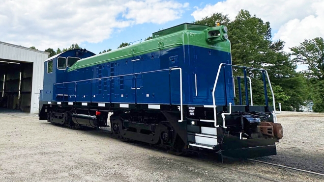 locomotora electrica alimentada baterias litio 3