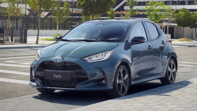 TOYOTA YARIS