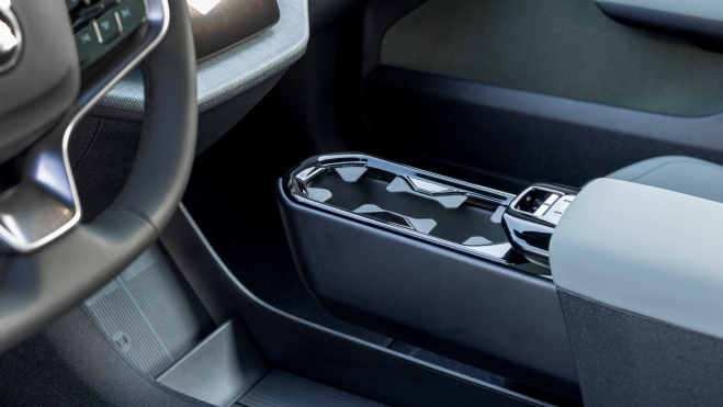 Volvo EX30 Cross Country (3) Volvo EX30 Cross Country (3)