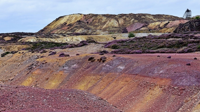 china agotando tierras raras litio niquel cobalto minas baterias 1