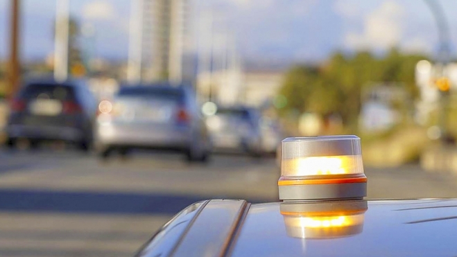 balizas v16 dgt final homologacion pere navarro 3