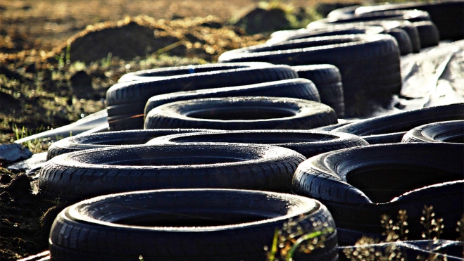 neumaticos acumulados contaminacion problema reciclaje 2