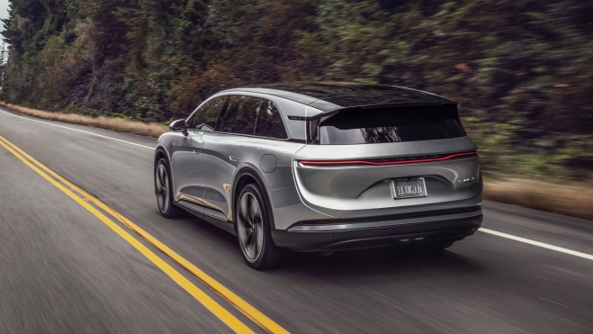 Lucid Gravity Trasera