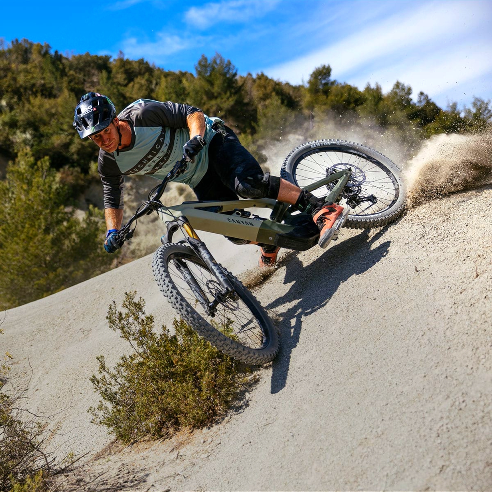 637756 World canyon e bike my24 torque on 86c915 original 1767866280