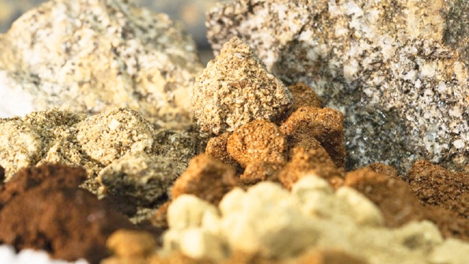 donald trump groenlandia tierras raras coches electricos 2