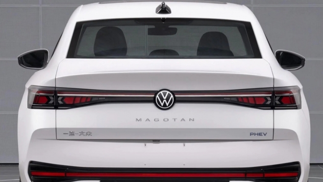 Volkswagen Magotan Trasera