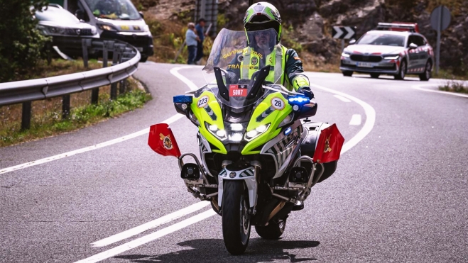 guardia civil bandera roja amarilla verde significados