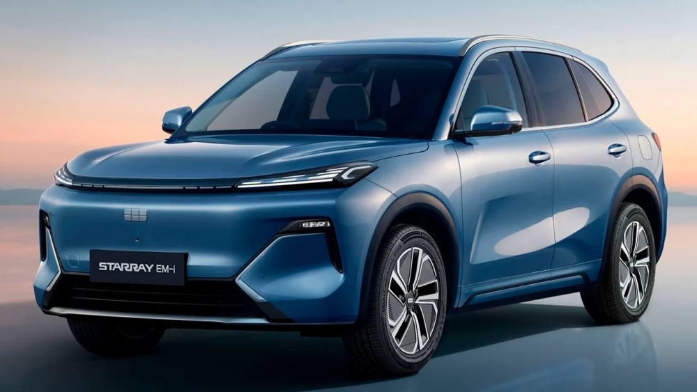 geely starray 2,4 L100 km de gasolina y 943 km de autonomía el dueño de Volvo desembarca en España 3