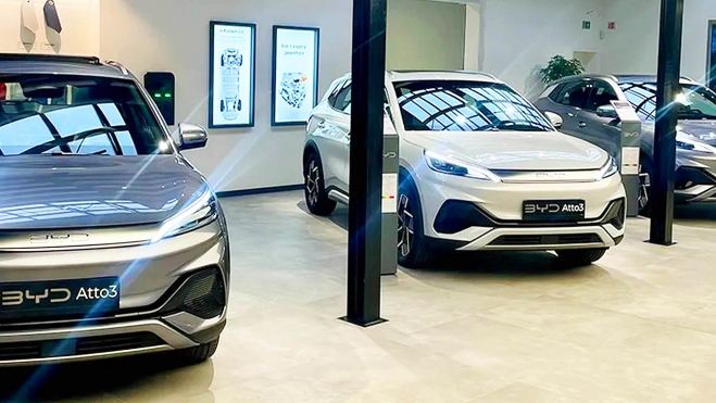 stella li vicepresidenta BYD concesionarios coches electricos 2