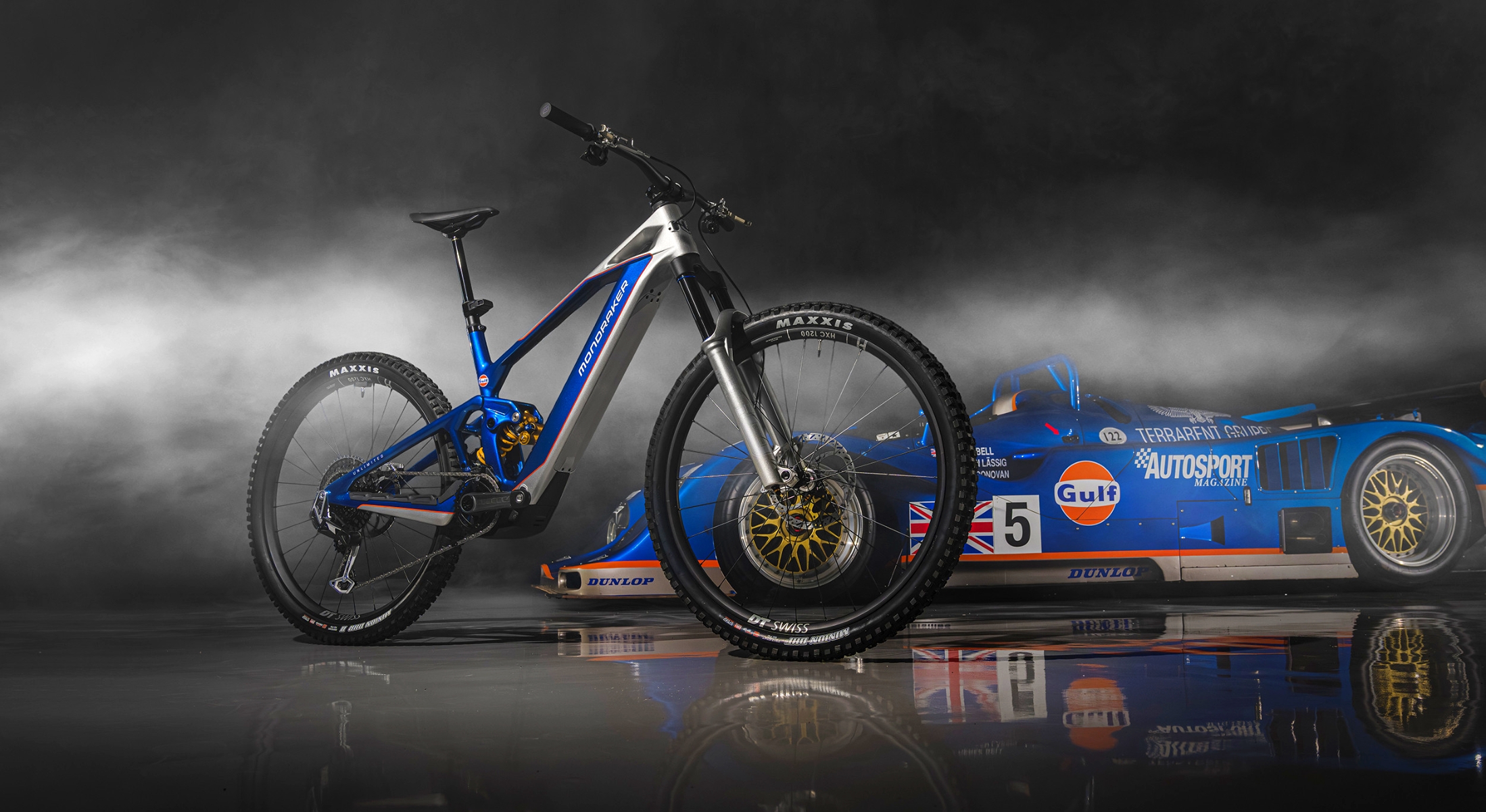 A imagen y semejanza de un Porsche de 900 CV (Foto: Mondraker).