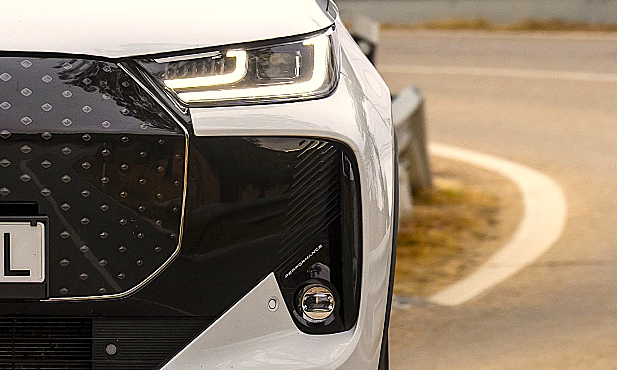 Con más de 12.000 entregas de una gama compuesta sólo por SUV, EBRO ha superado a JAECOO en ventas en 2025.