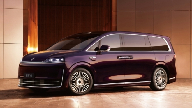 Luxeed V9 1200 km de autonomia OMODA y JAECOO Huawei primer monovolumen 3 Luxeed V9 1200 km de autonomia OMODA y JAECOO Huawei primer monovolumen 3