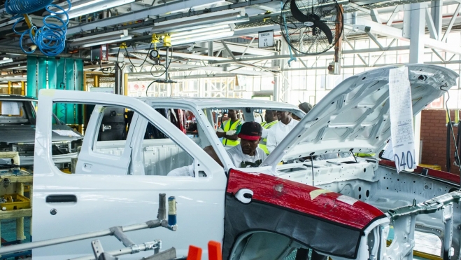 geely compra fabrica sudafrica nissan