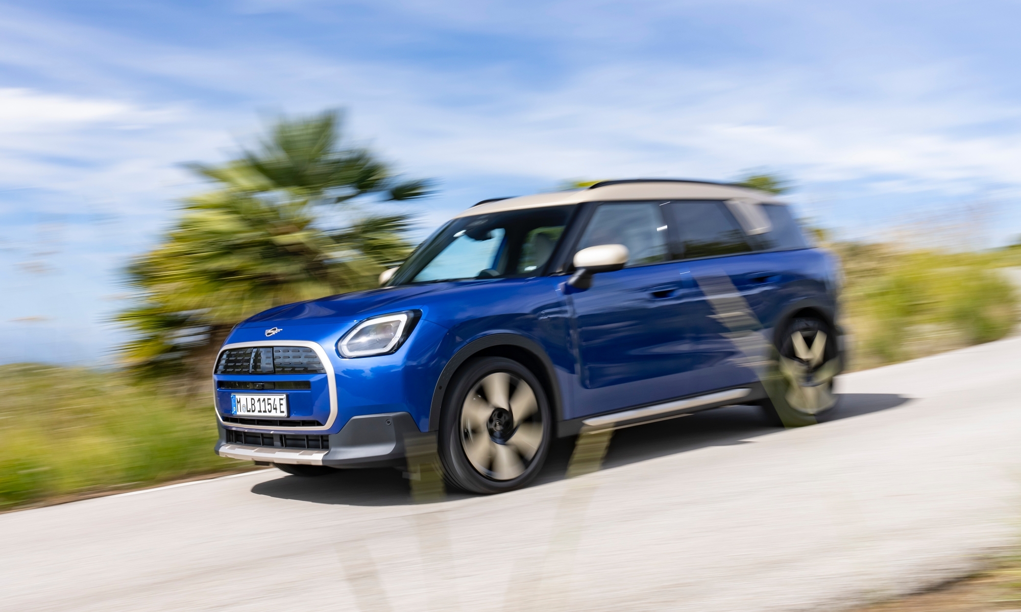 MINI incrementa casi un 10% la autonomía del Countryman eléctrico.