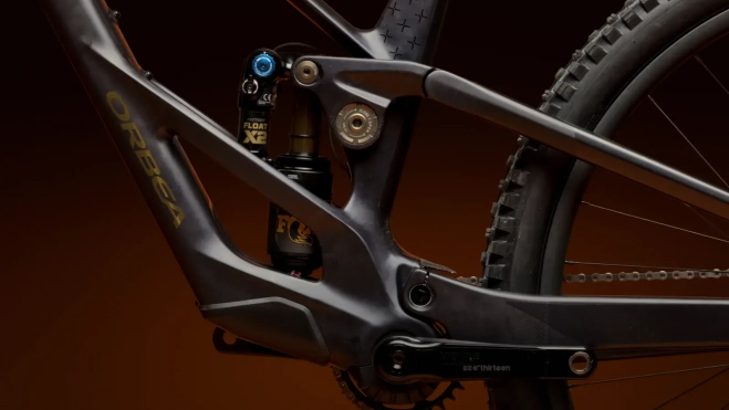 04b rallonrs cardslider 1600x1200 04b rallonrs cardslider 1600x1200