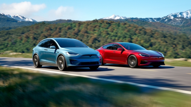 Tesla Model X Model S