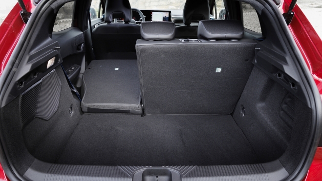 Renault Clio full hybrid E Tech Esprit Alpine Absolute Red copia Renault Clio full hybrid E Tech Esprit Alpine Absolute Red copia