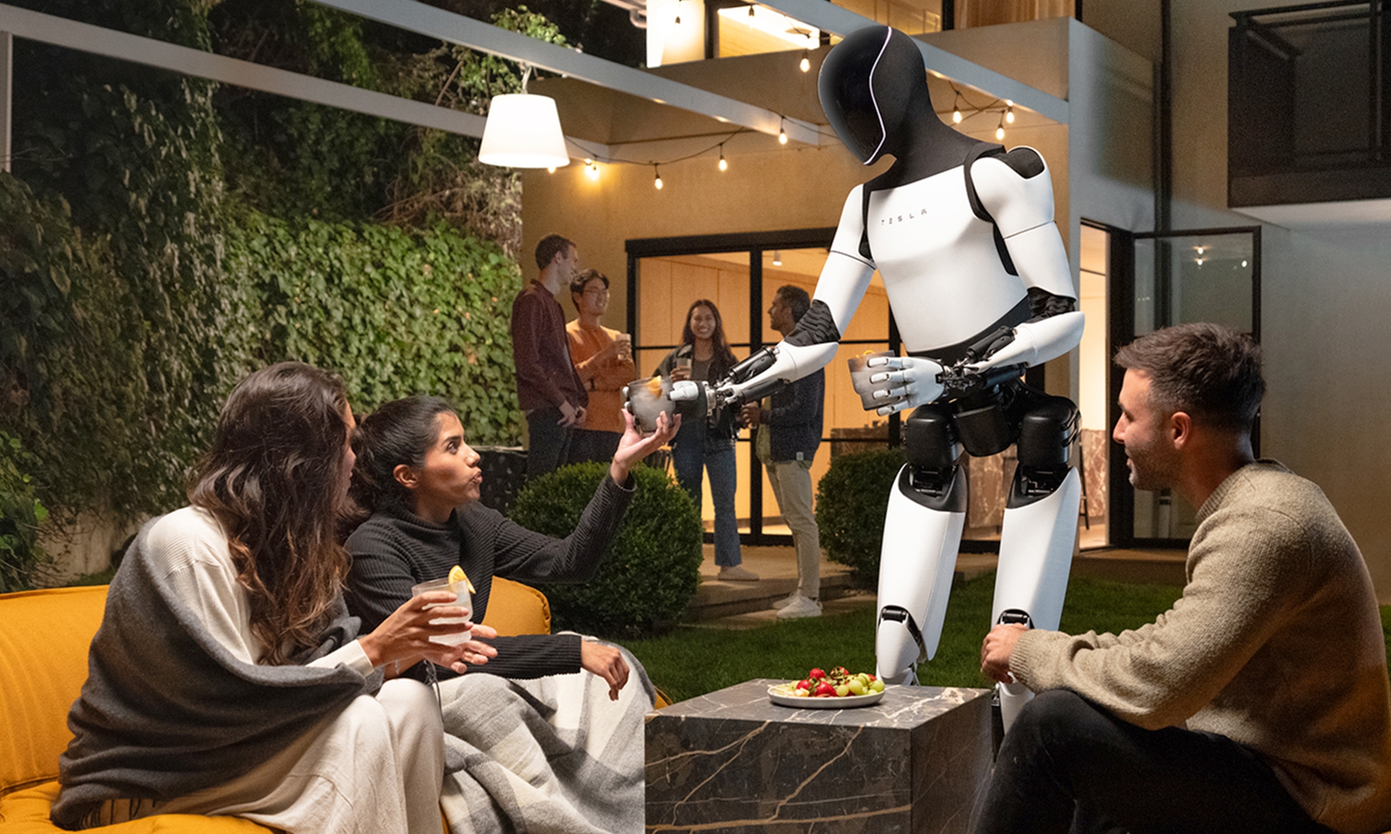 El robot de Tesla, Optimus, será una realidad para comprar el próximo año 2027.