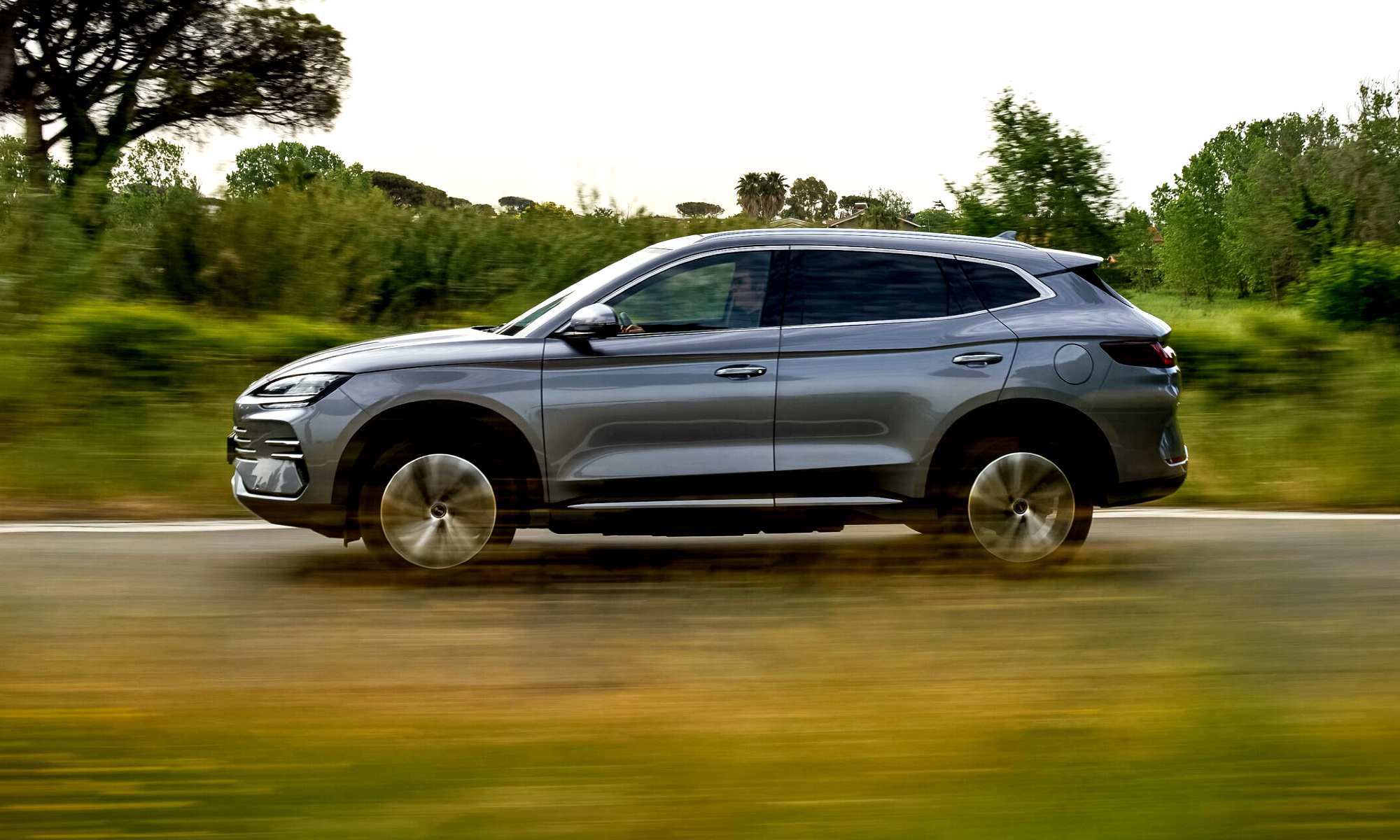 coche híbrido enchufable más vendido enero 2026