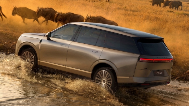 El GX se sitúa entre los grandes SUV chinos con sus 5,2 metros de largo.