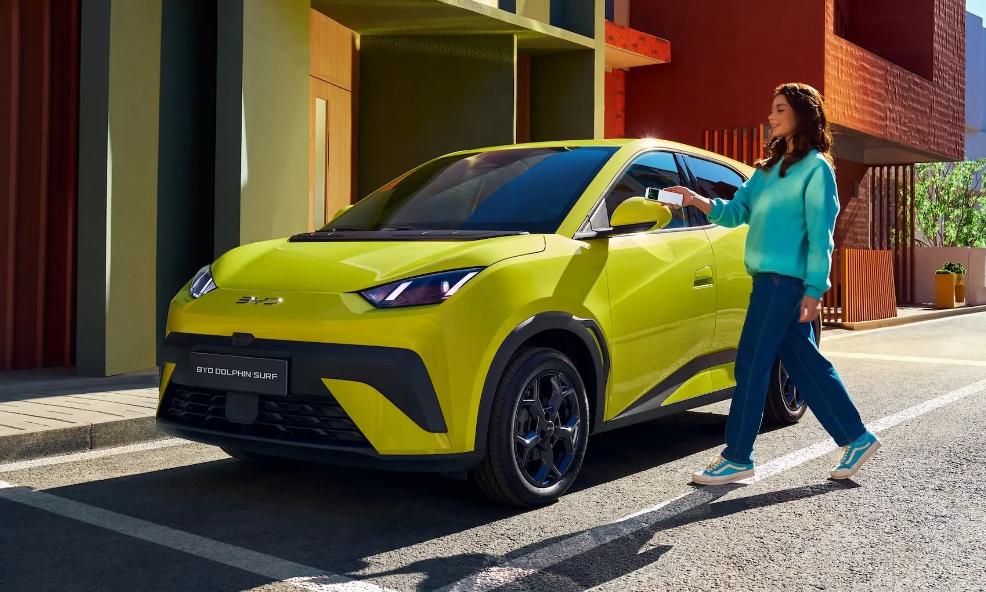 El Dolphin Surf se convierte en el primer coche de BYD fabricado en Europa.