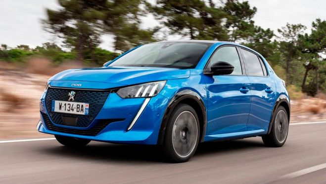  Peugeot e208. 