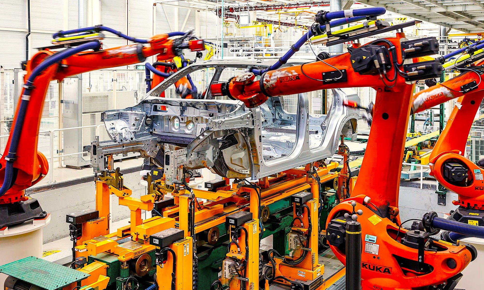 La planta de Renault en Palencia busca fabricar 184.000 nuevos coches al año: serian dos eléctricos y un EREV.