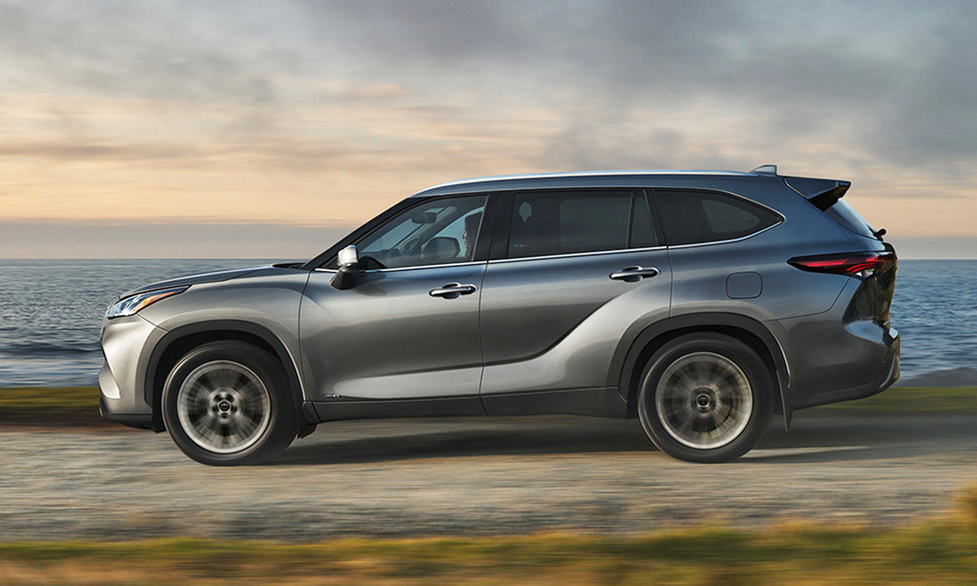 toyota highlander electrico 7 plazas 2