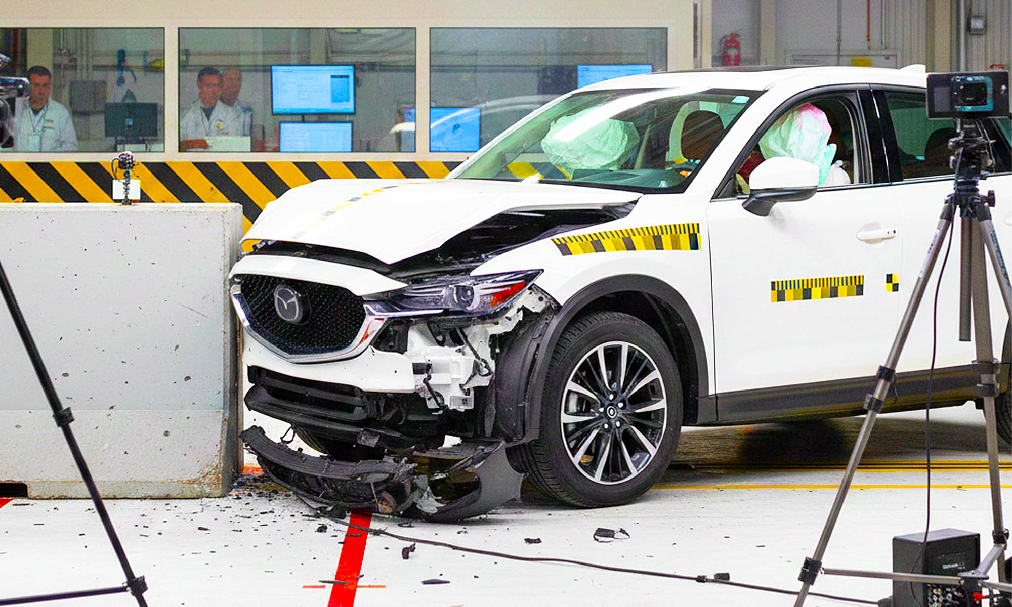 Mazda volvo seguridad 1