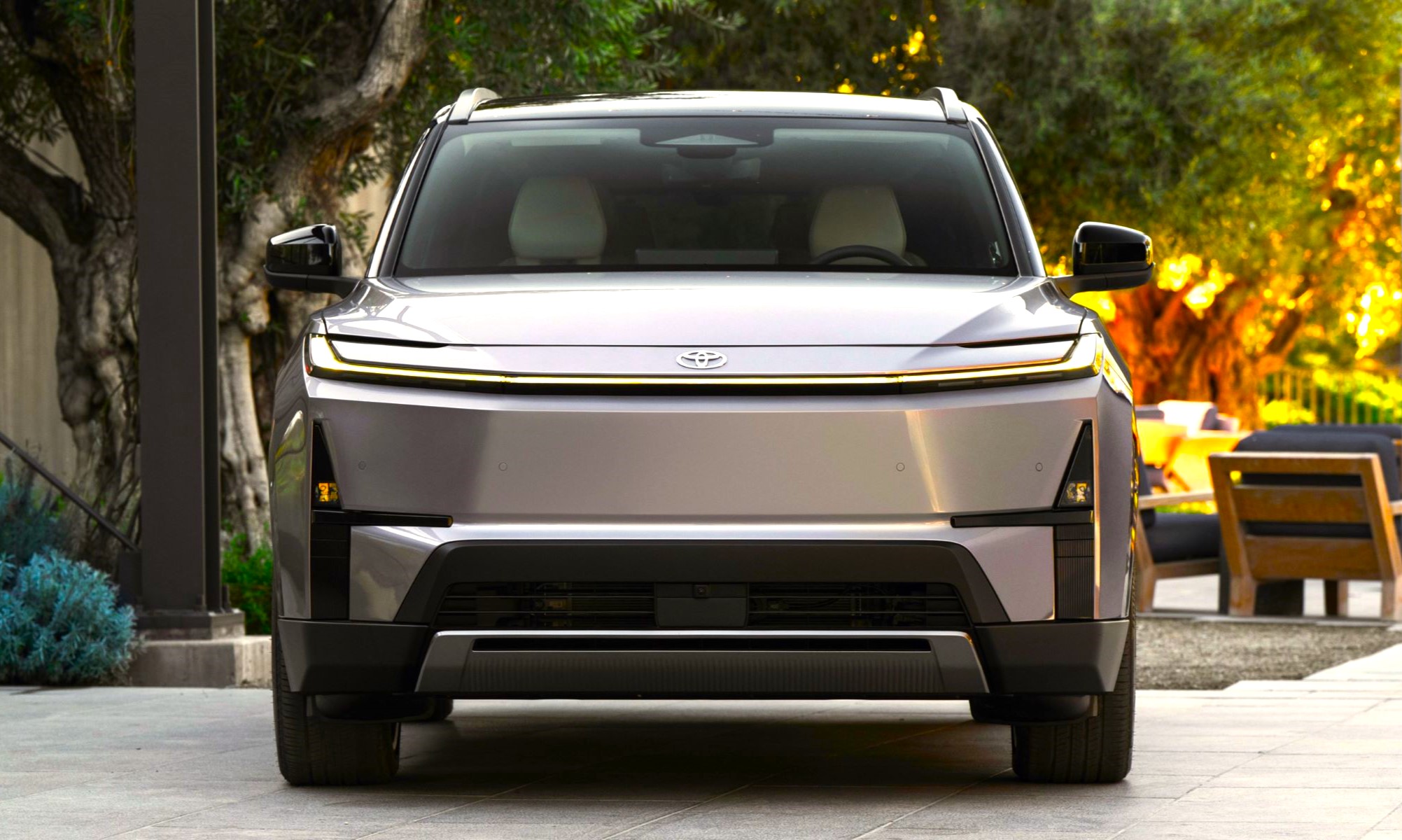 Toyota acaba de dar a conocer los detalles de su nuevo modelo Highlander y, Subaru, que contará con una 'copia' a final de año.