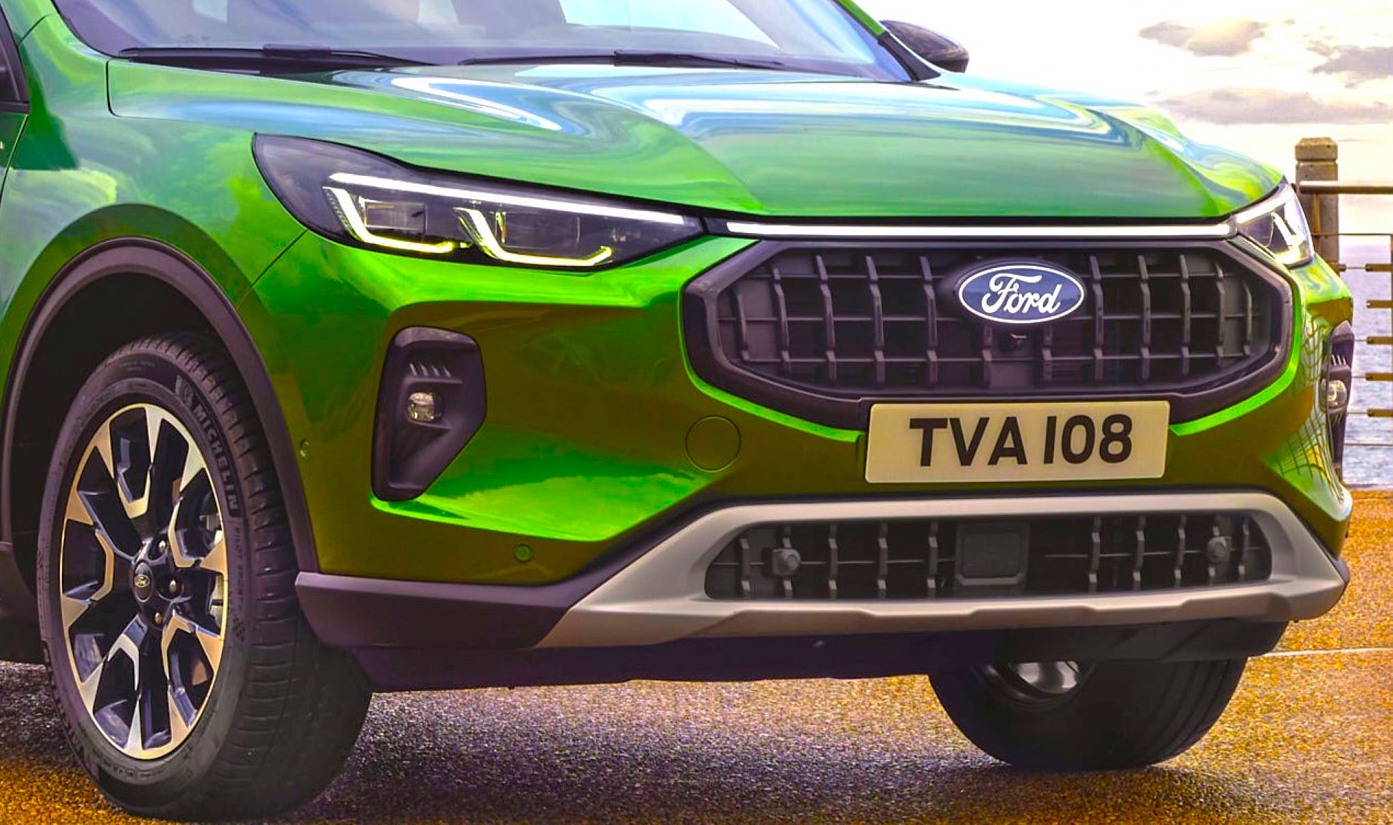 El Ford Kuga se fabrica en exclusiva en España, y en su versión híbrida enchufable ofrece un consumo ridículo y un descuento muy a tener en cuenta.