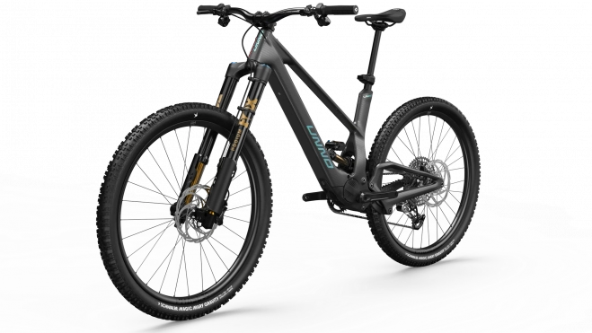 e4ca3cfa19888d46597c596896fd48f3079e5e97 5701x4000