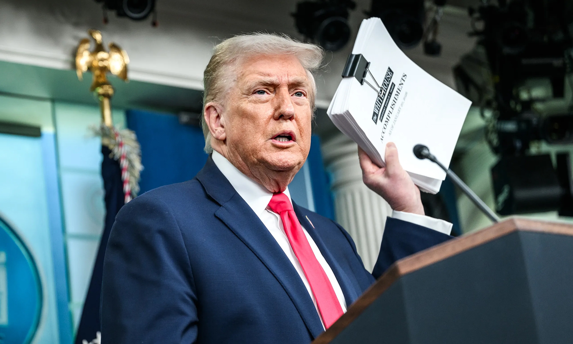 Donald Trump elimina así el 'Dictamen de Peligro' de la era Obama.