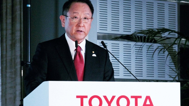 presidente toyota akio toyoda sincera solo fabricaria compactos deportivos olor gasolina 1